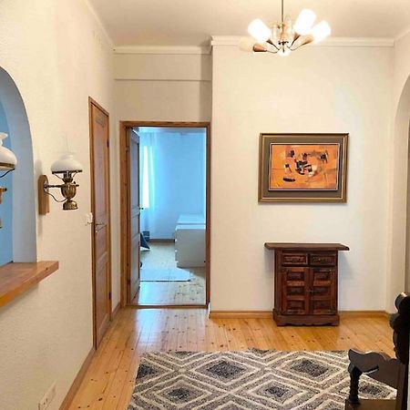 Ullanlinna Big Apartment In The Heart Of ヘルシンキ エクステリア 写真